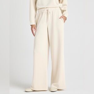 Splendid Wide Legged Pants